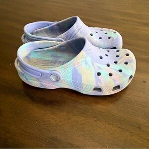 CROCS Pastel Purple Blue and Green Sandals Juniors size 3 sporty spring